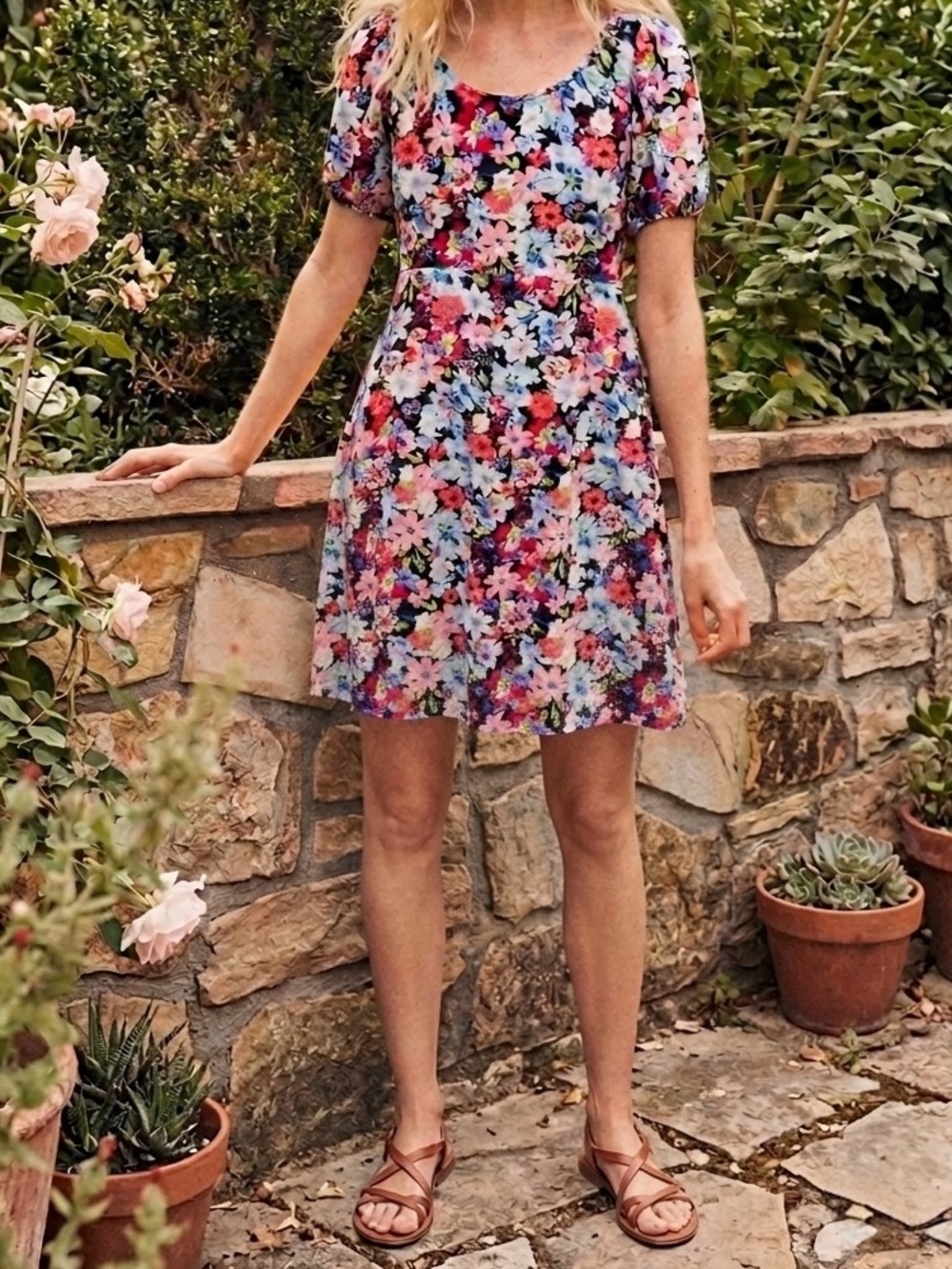 Suzy Shier Floral Fit & Flare Dress Open Back Cottagecore S Feminine Red Pink - Picture 2 of 12